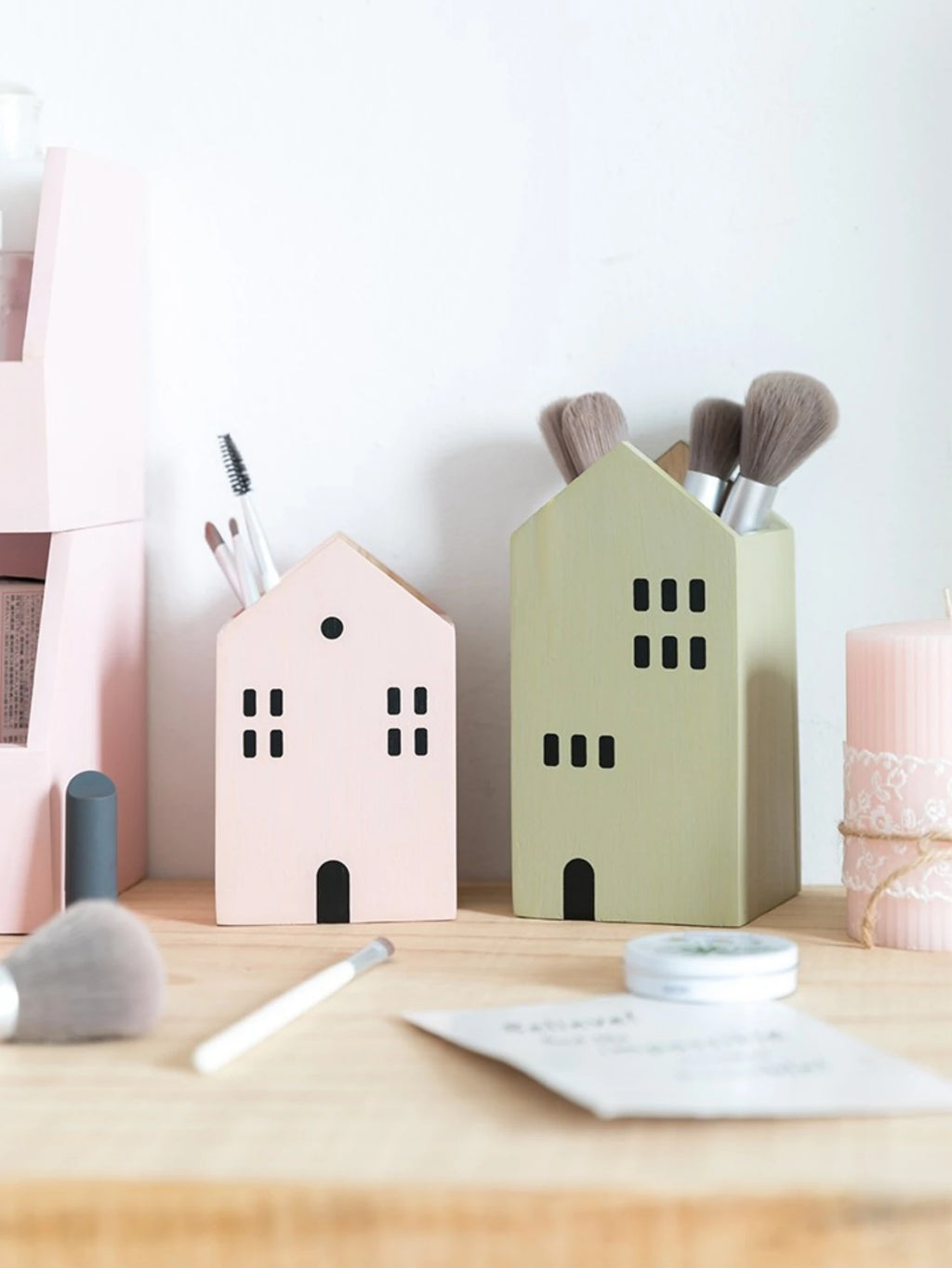 Cartoon House Wooden Pen Holder Pencil container Makeup Brush Stationery storage box Student/ Office Desktop Storage Organiser