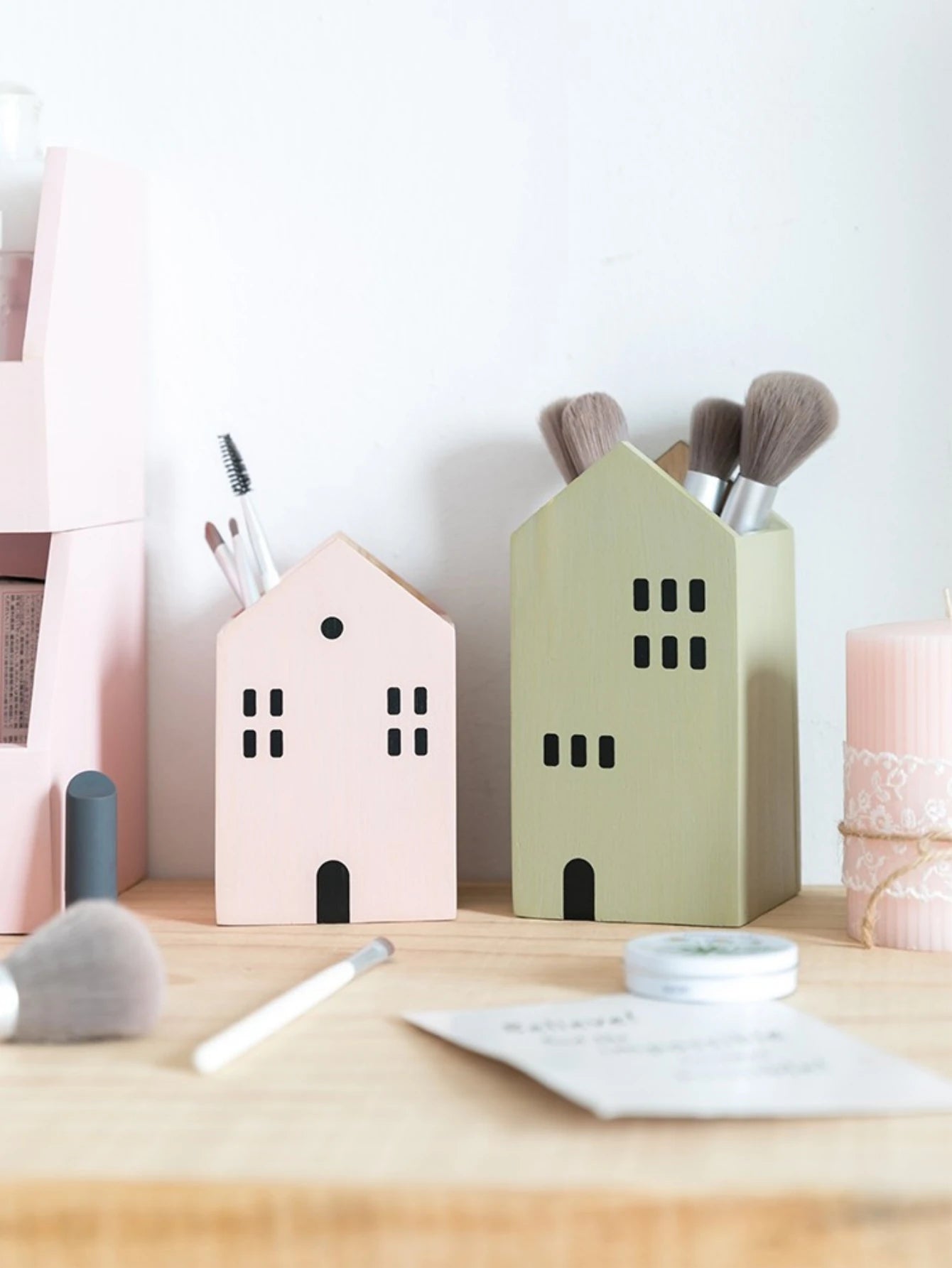 Cartoon House Wooden Pen Holder Pencil container Makeup Brush Stationery storage box Student/ Office Desktop Storage Organiser