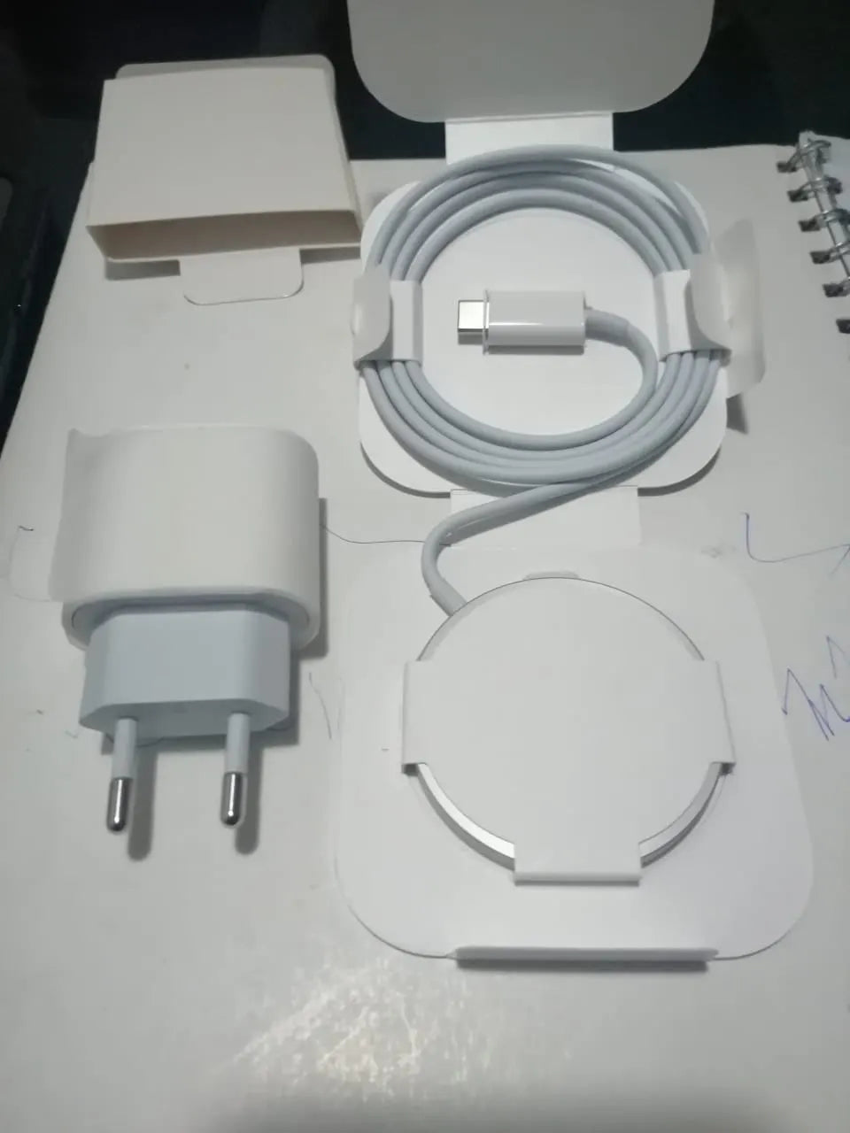 20W USB-C Fast Charger for iPhone 17, 16, 15, 14 – Includes Apple Cable