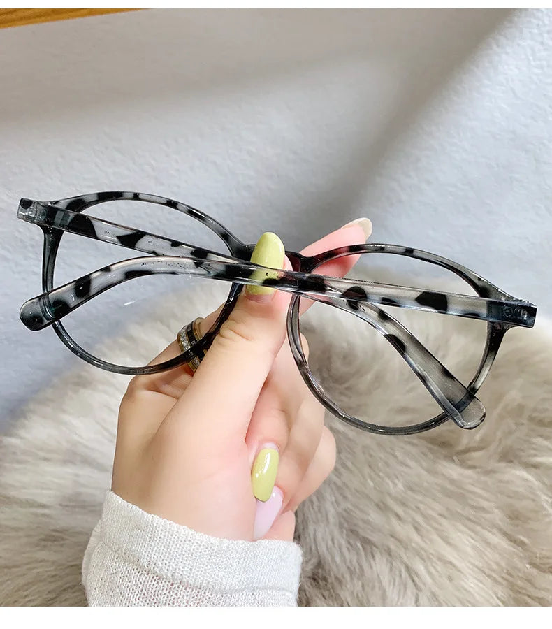 Retro Round Blue Light Blocking Glasses – Prescription Ready Myopia Eyewear (0 to -600) | Ultra-Light Unisex Frames