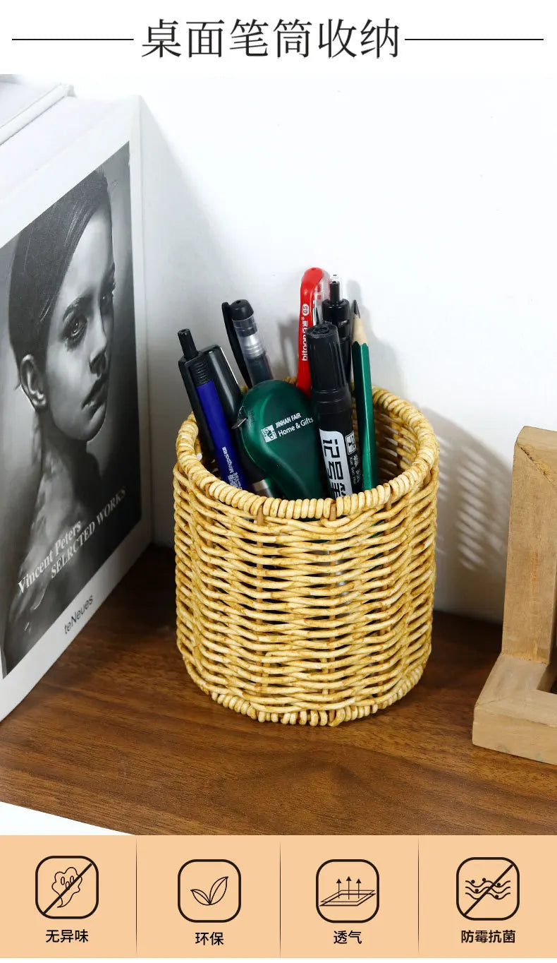 Stationery Storage Tube Circular Desktop Creative Pen Container Handmade Rattan Multi-purpose Pen Holder