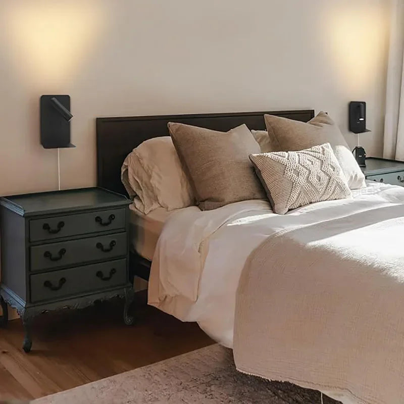 WallRead LED Wall Light – USB Charging Port, Phone Stand & Minimalist Bedside Reading Light